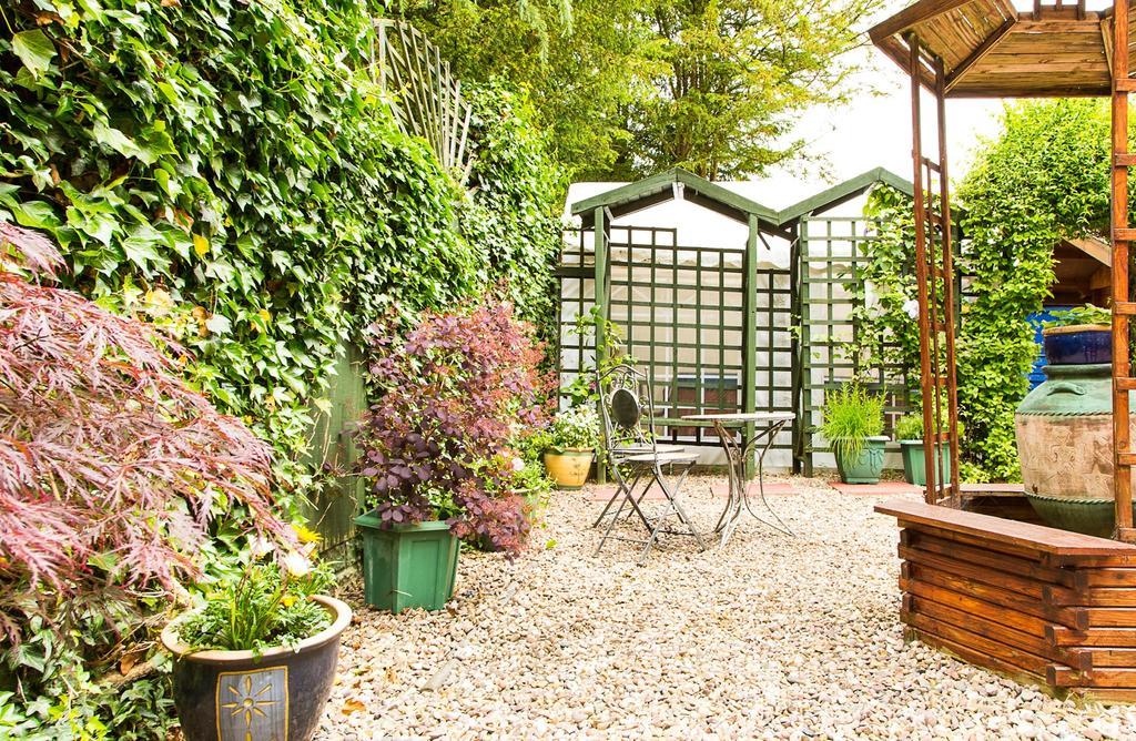 Heywood Hall Denstone Ngoại thất bức ảnh
