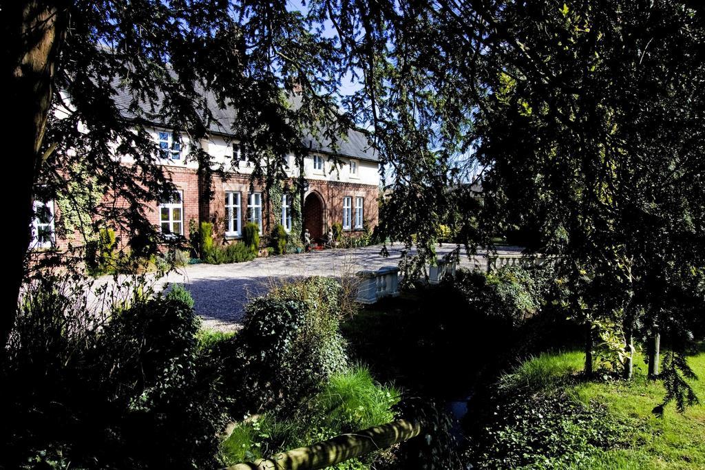 Heywood Hall Denstone Ngoại thất bức ảnh