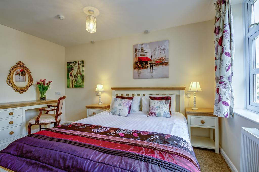Heywood Hall Denstone Ngoại thất bức ảnh