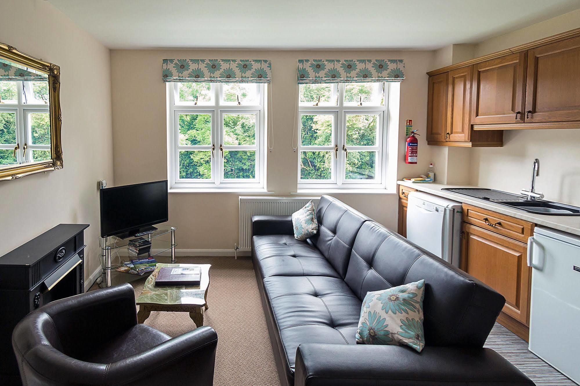 Heywood Hall Denstone Ngoại thất bức ảnh
