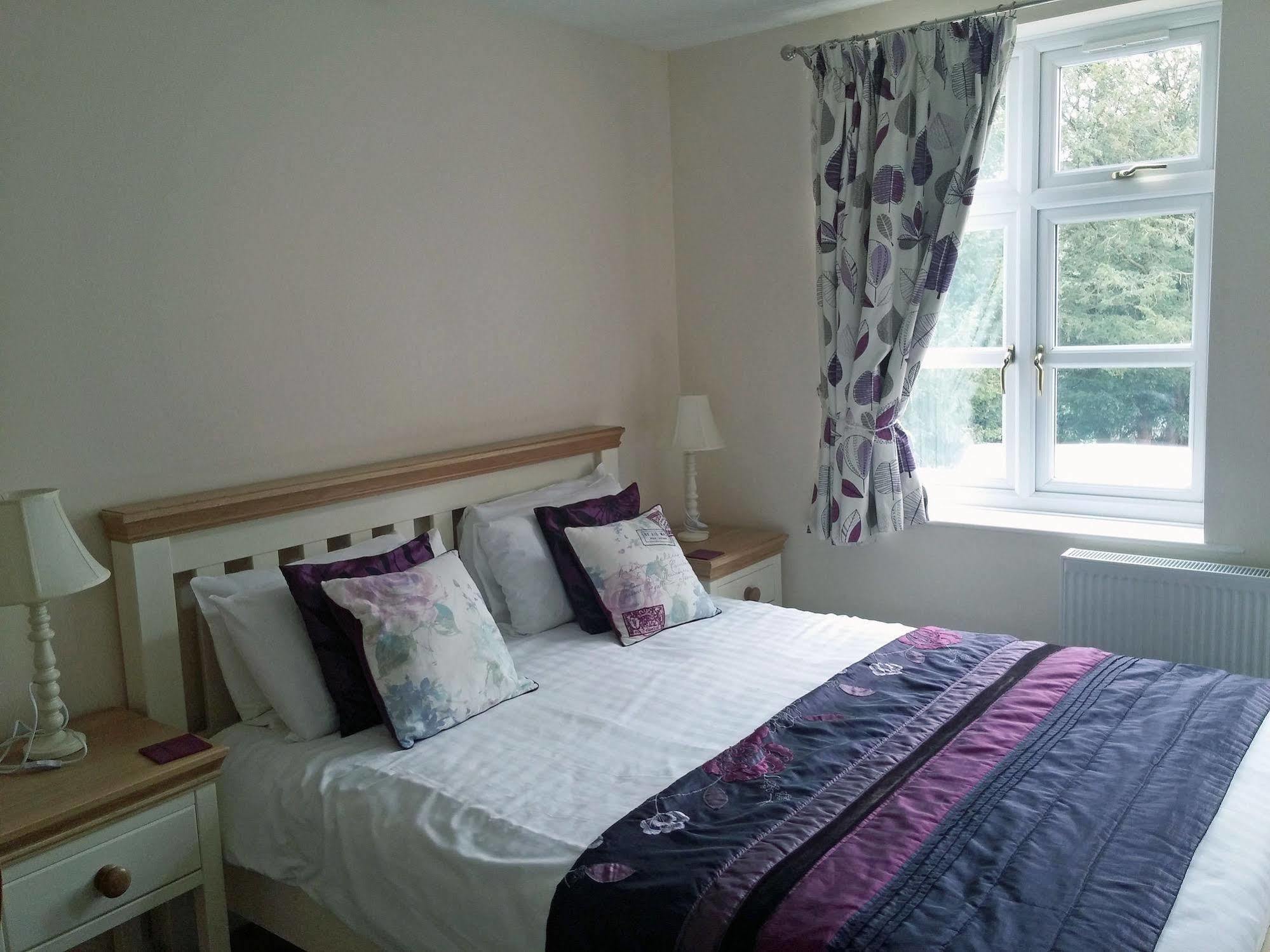 Heywood Hall Denstone Ngoại thất bức ảnh